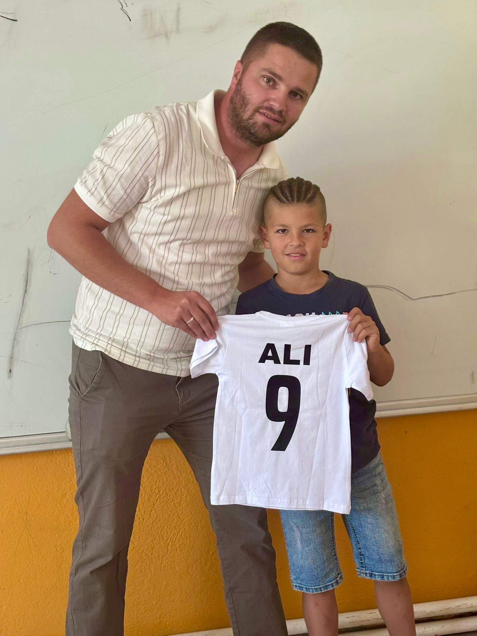 Snaga koja dolazi iznutra Priča o Zekotić Aliju, dječaku koji ne poznaje granice 3.JPG - Snaga koja dolazi iznutra: Priča o Aliju, dječaku koji ne poznaje granice